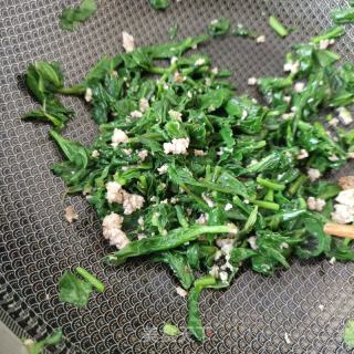 肉沫炒小蓟的做法步骤：11