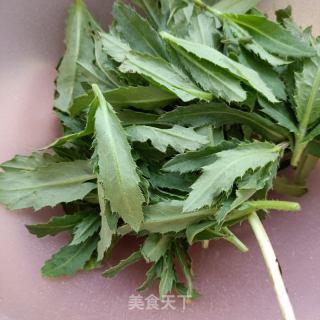 肉沫炒小蓟的做法步骤：1