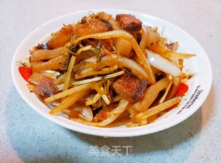 浆水魔芋炒腊肉的做法