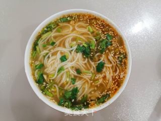 酸辣小面的做法