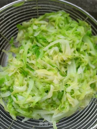 鸡胗拌包菜丝的做法步骤：4