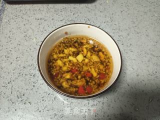凉拌木耳黄瓜粉丝的做法步骤：11