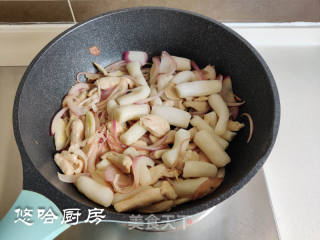 辣炒鸡肉年糕的做法步骤：6