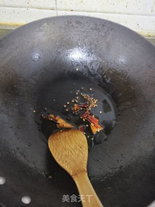 清炒圆白菜的做法步骤：2