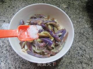 茄子拌鸡胸肉的做法步骤：10