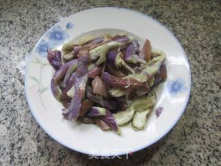 茄子拌鸡胸肉的做法步骤：5
