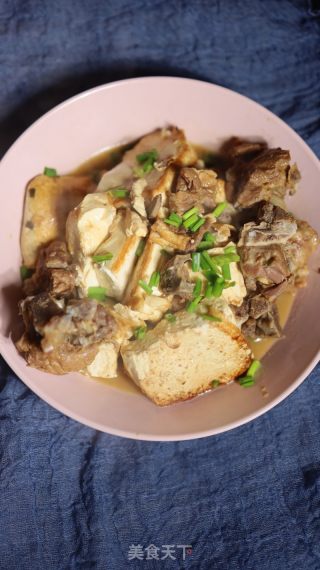 排骨焖豆腐的做法