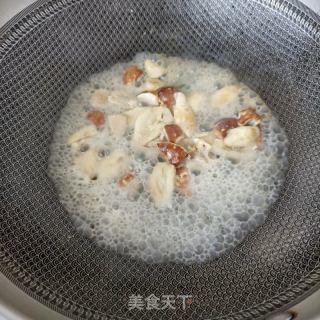 赤松茸炒鸡胗的做法步骤：5