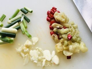 小炒花蛤的做法步骤：2