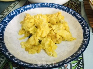 蒜汁菠菜面的做法步骤：2