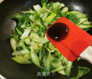 蚝油炒油菜的做法步骤：7