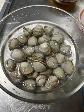 萝卜蛤蜊汤的做法步骤：2