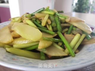 莴笋炒蒜苔的做法步骤：6