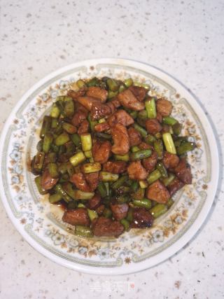 蒜苔炒肉的做法步骤：5