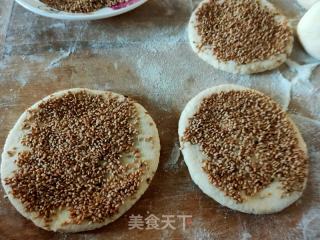 杂粮红糖芝麻烧饼的做法步骤：18