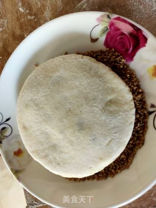 杂粮红糖芝麻烧饼的做法步骤：17