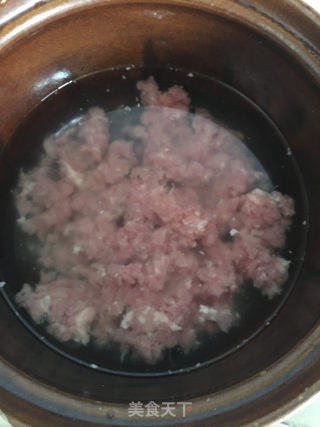 百合淮山肉末汤的做法步骤：4
