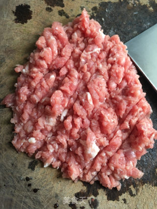 百合淮山肉末汤的做法步骤：1