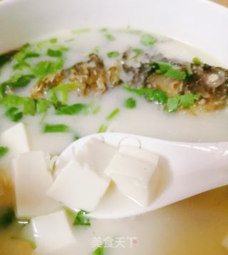 奶白鲫鱼豆腐汤的做法步骤：6