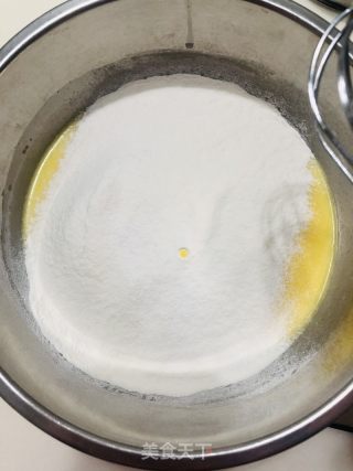 十寸威风蛋糕的做法步骤：4