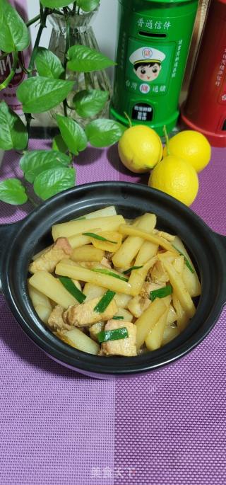 烧肉焖白萝卜的做法