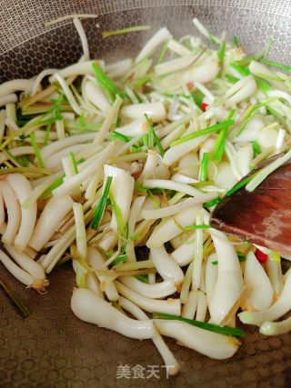 野荞头炒鸡蛋的做法步骤：10