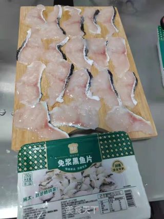 香辣黑鱼片的做法步骤：1