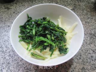 菜芯干拌茭白的做法步骤：6