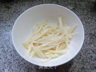 菜芯干拌茭白的做法步骤：5