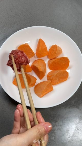 粉蒸肉肉香浓郁的做法步骤：7