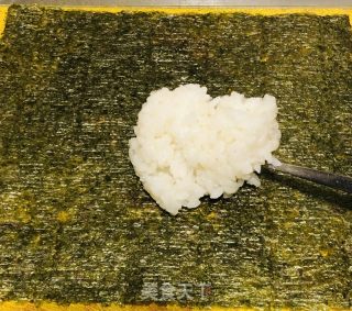 肉松紫菜包饭的做法步骤：8