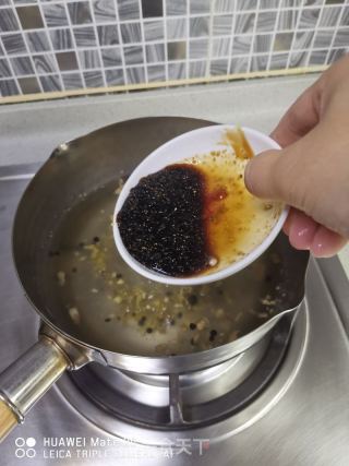 韭菜猪红的做法步骤：4