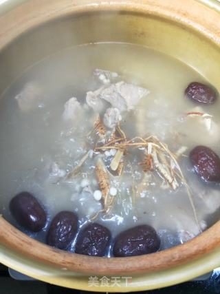 五指毛桃茯苓汤的做法步骤：7