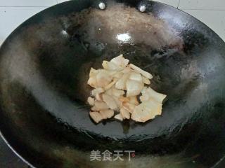 五花肉青椒炒笋的做法步骤：3