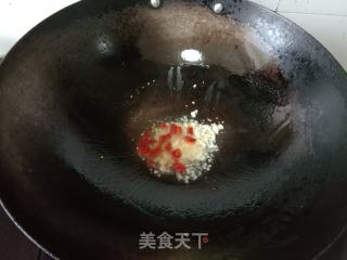 熏干炒笋的做法步骤：3