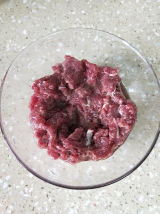 香辣凉拌牛肉的做法步骤：2