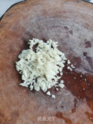 蒜蓉粉丝蒸虾的做法步骤：4