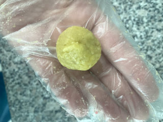 奶香红薯饼的做法步骤：7