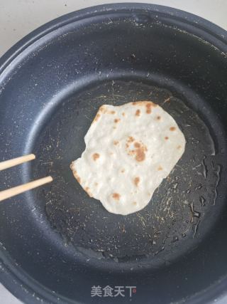 糖饼，烙饼小白第一次烙糖饼的做法步骤：9