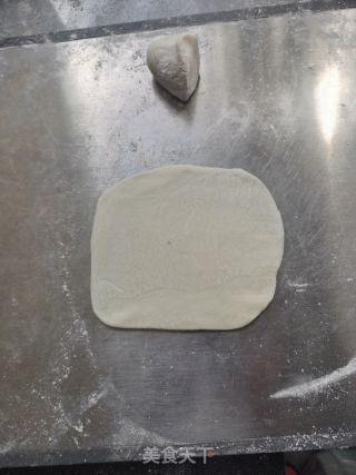 糖饼，烙饼小白第一次烙糖饼的做法步骤：6