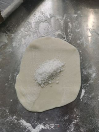 糖饼，烙饼小白第一次烙糖饼的做法步骤：4