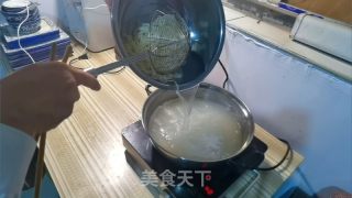 蛋炒饸烙面的做法步骤：3