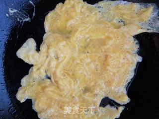 黑木耳黄瓜炒鸡蛋的做法步骤：3