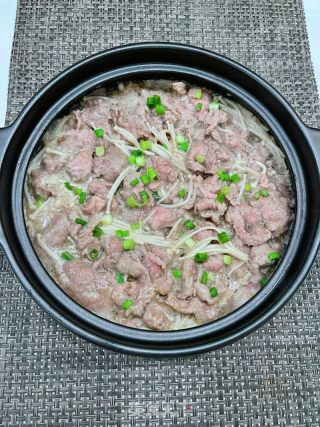 金针菇牛肉煲的做法步骤：12