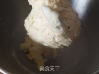 椰蓉排包的做法步骤：4