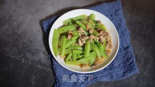 黄瓜炒肉片的做法步骤：7
