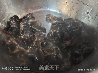 凉拌木耳的做法步骤：3