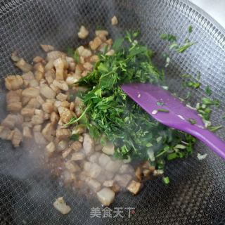 柳叶黑面肉丁包的做法步骤：21