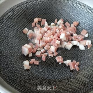 柳叶黑面肉丁包的做法步骤：16