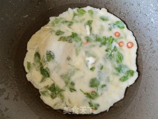 花椒叶鸡蛋煎饼的做法步骤：9